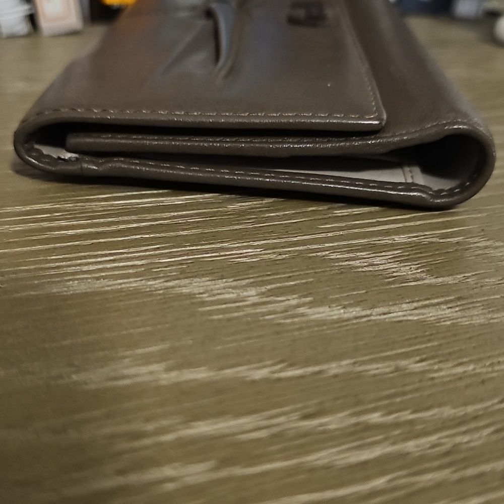 Coach ASHLEY TRI FOLD LONG WALLET - Picture 3 of 13